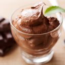 Cassis Eisdessert
