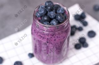 Blueberry & Banana Buttermilk Smoothie