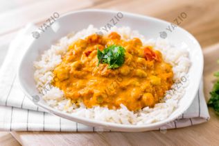 Chickpea Coconut Curry with Rice