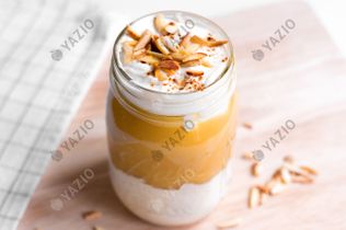 Applesauce with Almond & Cinnamon Cream