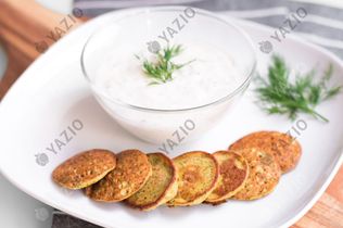 Lachs-Küchlein in Dillsauce