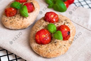 Focaccia mit Cherrytomaten