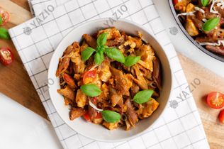 Pâtes mozzarella dans une seule poêle