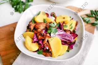 Ensalada de patata con rebozuelos