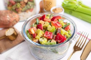 Bohnensalat mit Süßkartoffeldressing und Hirse