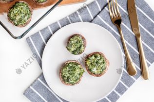 Gefüllte Spinat-Champignons